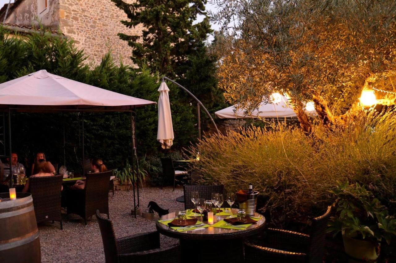 Logis Hotel Chateau De Палажа Экстерьер фото